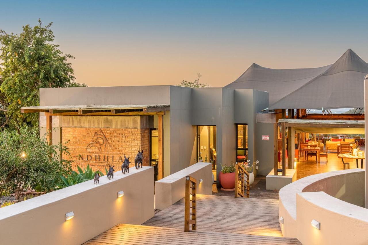 Ndhula Luxury Tented Lodge ไวท์ริเวอร์ ภายนอก รูปภาพ