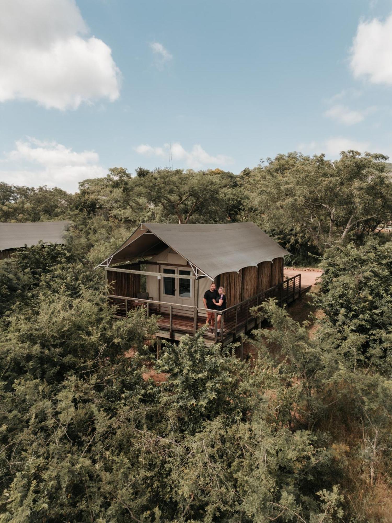 Ndhula Luxury Tented Lodge ไวท์ริเวอร์ ภายนอก รูปภาพ