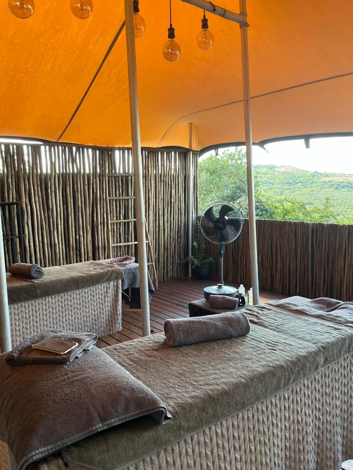 Ndhula Luxury Tented Lodge ไวท์ริเวอร์ ภายนอก รูปภาพ